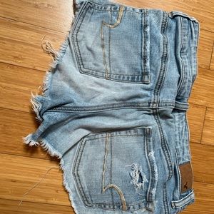 American Eagle Jean Shorts Size 4 High rise
